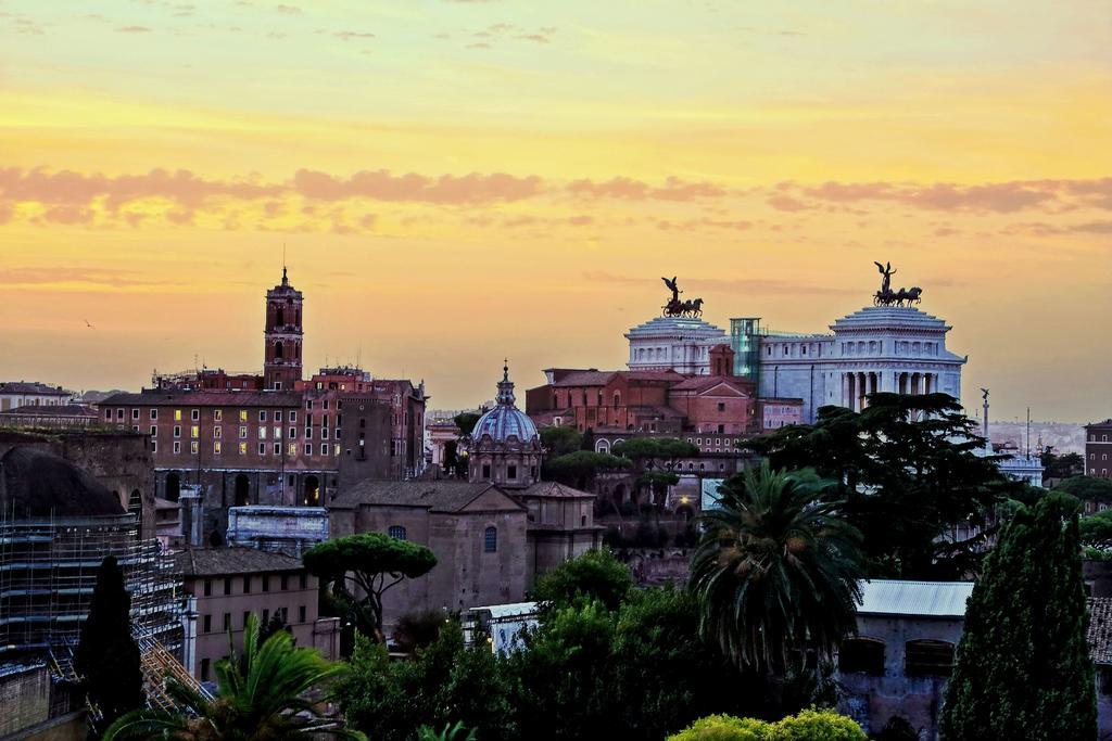 Fori Imperiali Apartment Rome Exterior photo