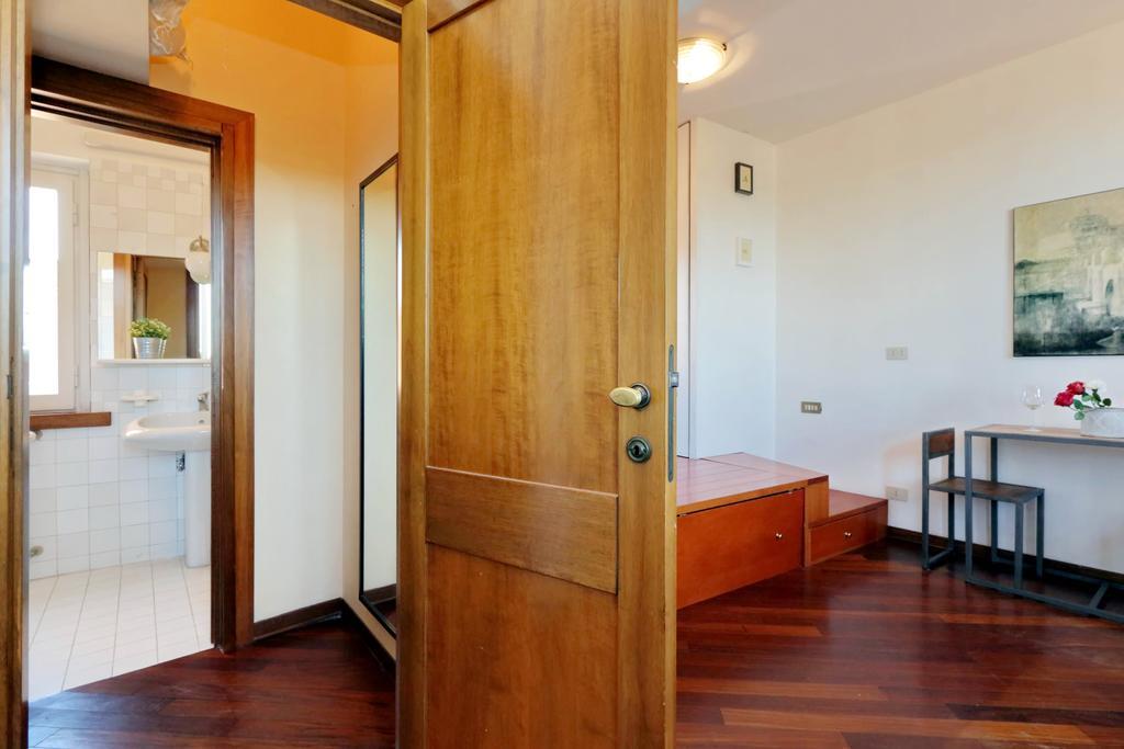 Fori Imperiali Apartment Rome Exterior photo